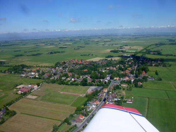 Stollhamm Luftaufnahme mit Blick von Südwesten nach Nordosten mit Bremerhaven im Hintergrund